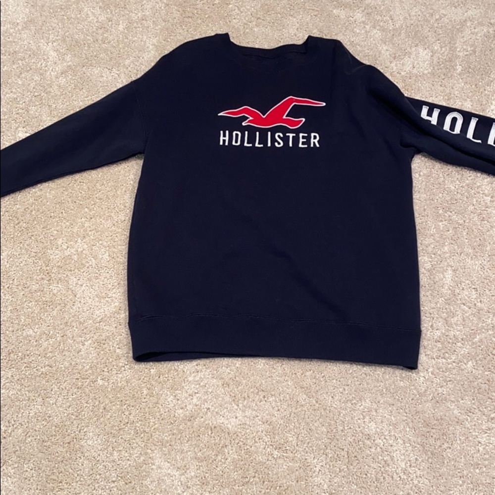Blue hollister sweatshirt